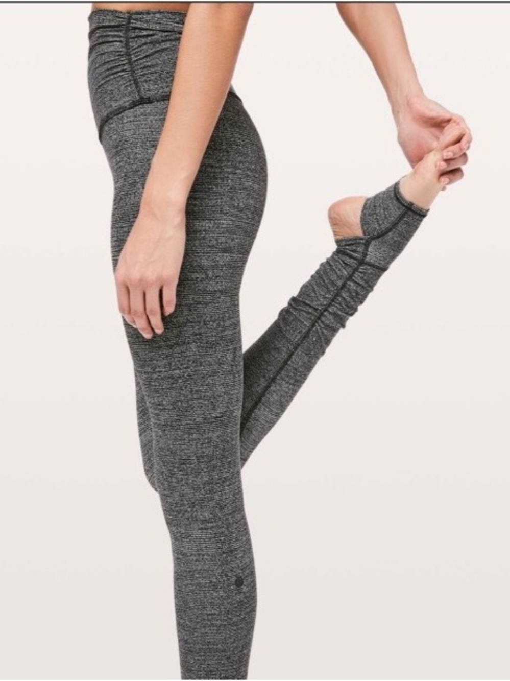 Lululemon Still Mind Tight 28” Interlink Ice Grey Black 6